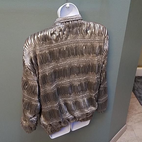 Silvery light weight shiny jacket - Picture 2 of 3